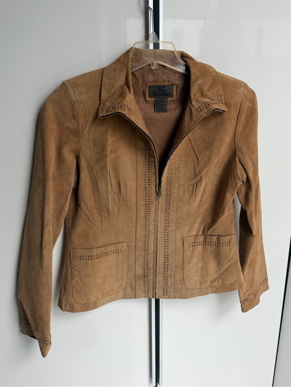 B.T Limited Women's Tan Suede Zip Jacket